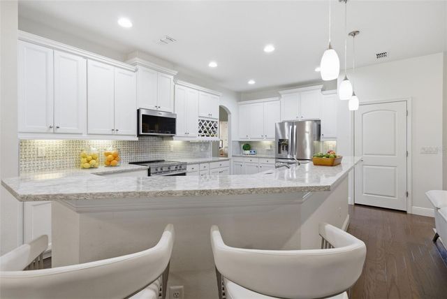 1844 VIA LAGO DRIVE, Lakeland, FL 33810