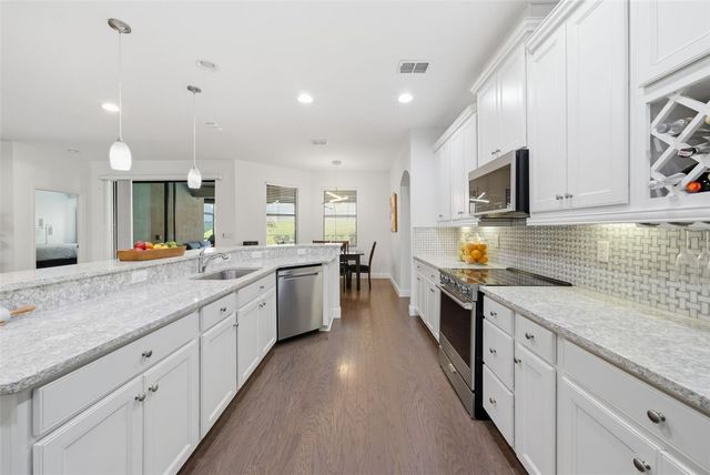 1844 VIA LAGO DRIVE, Lakeland, FL 33810