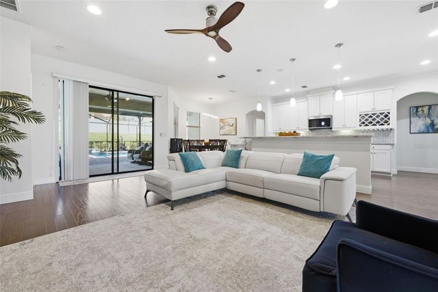 1844 VIA LAGO DRIVE, Lakeland, FL 33810