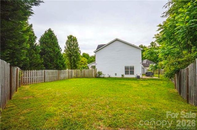 9025 Davis Crossing Court, Charlotte, NC 28269