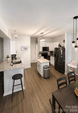9025 Davis Crossing Court, Charlotte, NC 28269