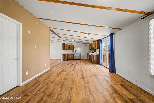 13875 E Collie Drive, Vail, AZ 85641