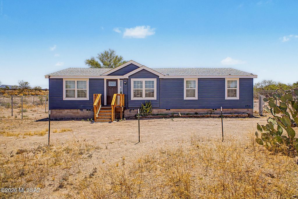 13875 E Collie Drive, Vail, AZ 85641