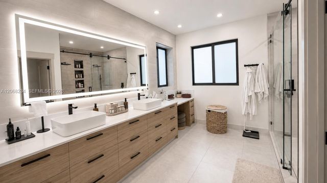 1820 SW 154th Avenue, Miami, FL 33185