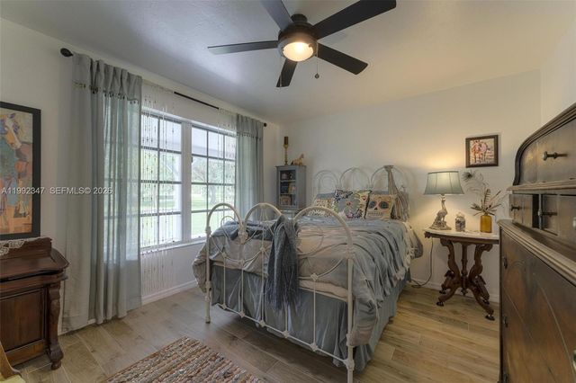 1270 Riverbend Drive, La Belle, FL 33935