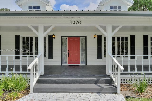 1270 Riverbend Drive, La Belle, FL 33935