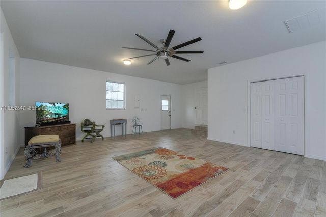 1270 Riverbend Drive, La Belle, FL 33935