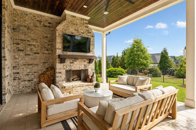 9213 Joiner Creek Rd, College Grove, TN 37046