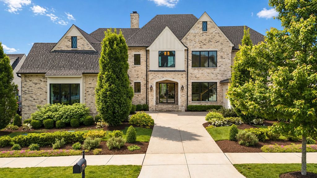 9213 Joiner Creek Rd, College Grove, TN 37046