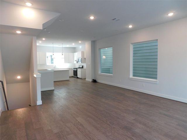 4223 Eli Street, Houston, TX 77007