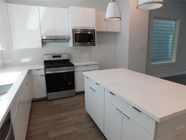 4223 Eli Street, Houston, TX 77007