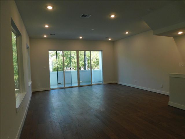 4223 Eli Street, Houston, TX 77007