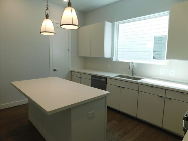 4223 Eli Street, Houston, TX 77007