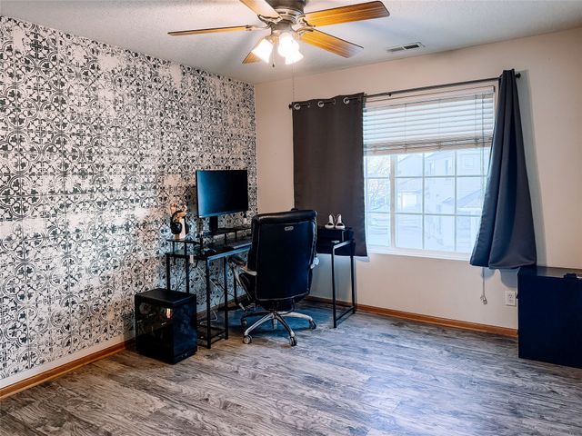 2711 NW Heritage Avenue, Ankeny, IA 50023