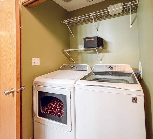 2711 NW Heritage Avenue, Ankeny, IA 50023