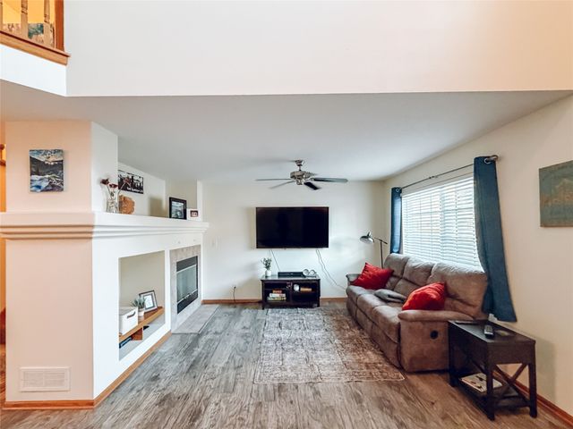 2711 NW Heritage Avenue, Ankeny, IA 50023