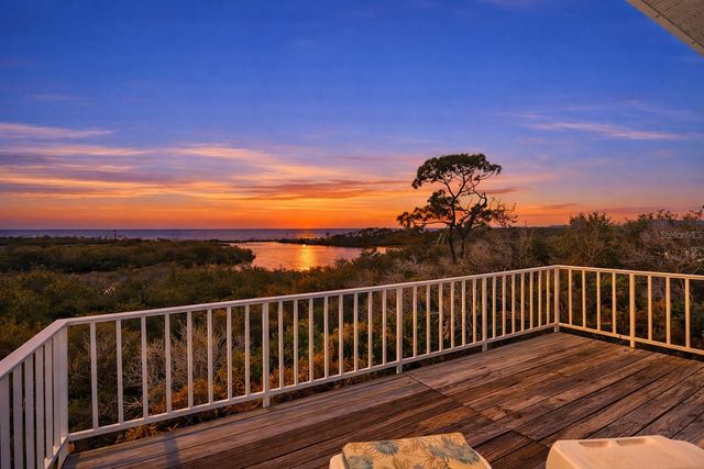 5000 LEMON BAY DRIVE, Venice, FL 34293