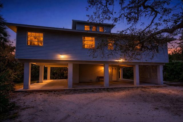 5000 LEMON BAY DRIVE, Venice, FL 34293