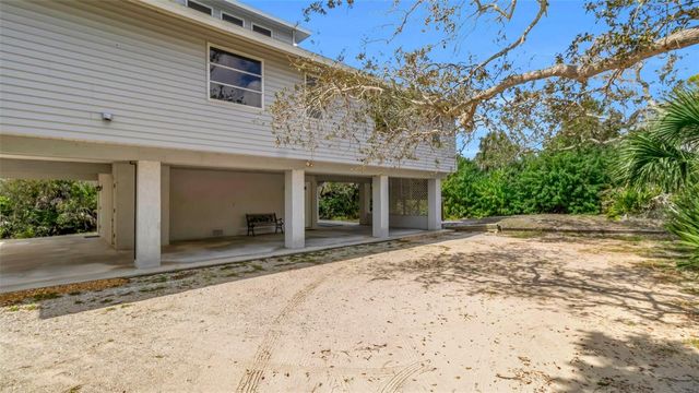 5000 LEMON BAY DRIVE, Venice, FL 34293