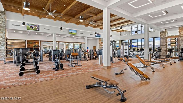 1350 E Claystone Drive, Green Valley, AZ 85614