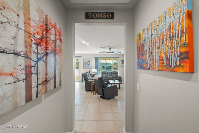 1350 E Claystone Drive, Green Valley, AZ 85614