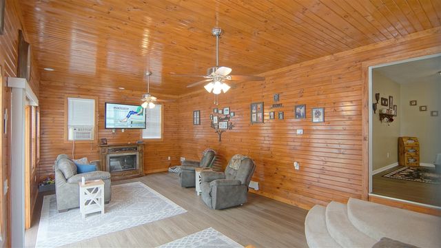 23803 Evan Street, Cassopolis, MI 49031