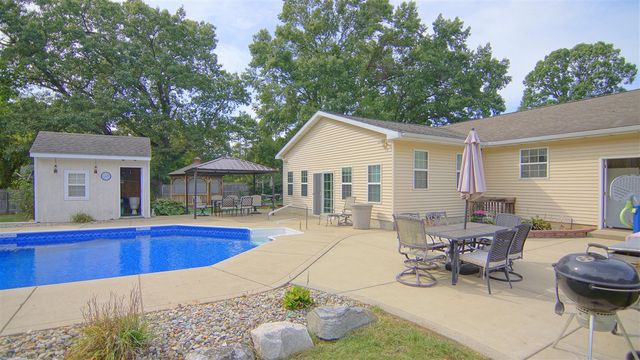 23803 Evan Street, Cassopolis, MI 49031