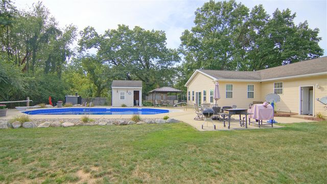 23803 Evan Street, Cassopolis, MI 49031