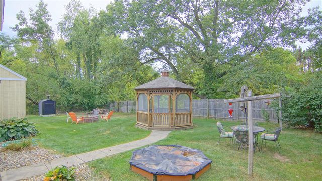 23803 Evan Street, Cassopolis, MI 49031