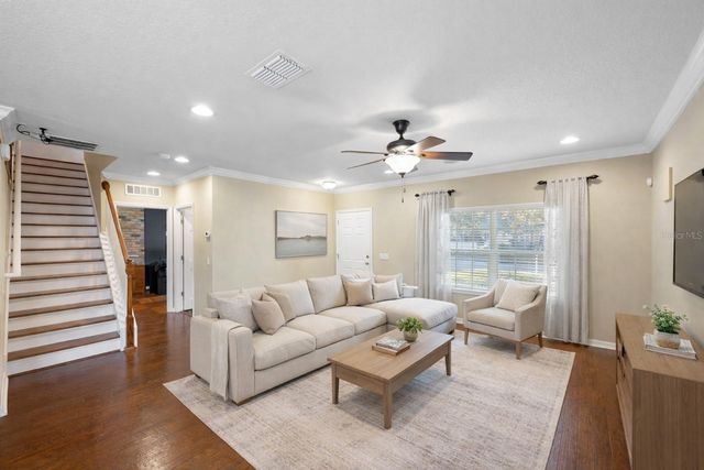 623 BENDING OAK TRAIL, Winter Garden, FL 34787