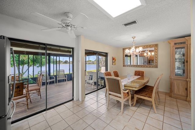 5871 Mirror Lakes Boulevard, Boynton Beach, FL 33472