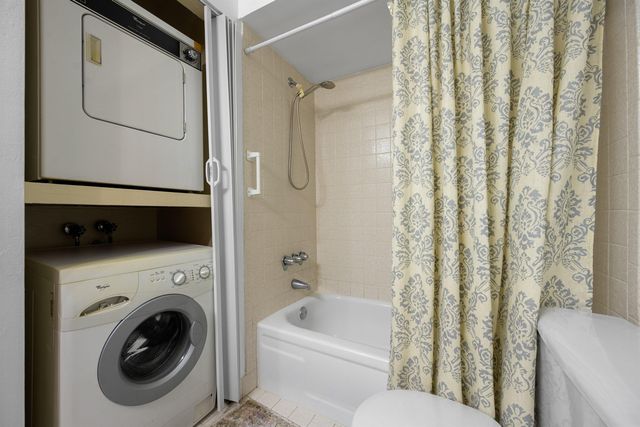 5871 Mirror Lakes Boulevard, Boynton Beach, FL 33472