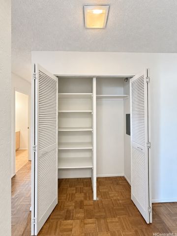 94-277 Kuanalio Loop, Mililani, HI 96789