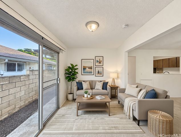 94-277 Kuanalio Loop, Mililani, HI 96789