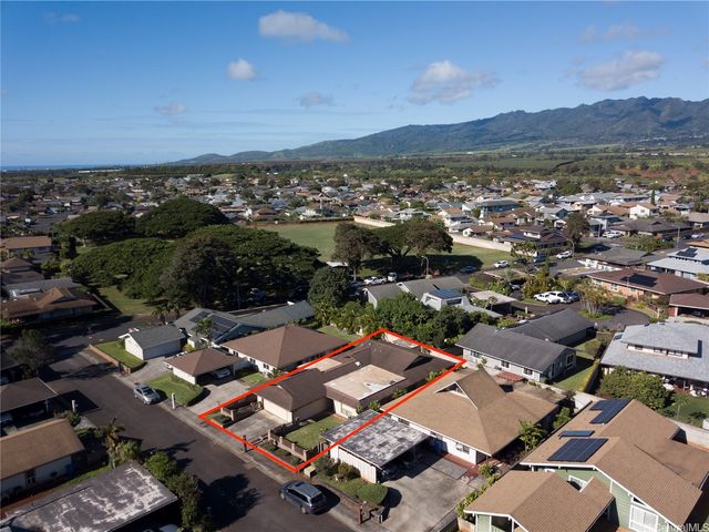 94-277 Kuanalio Loop, Mililani, HI 96789