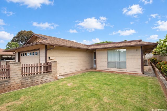 94-277 Kuanalio Loop, Mililani, HI 96789