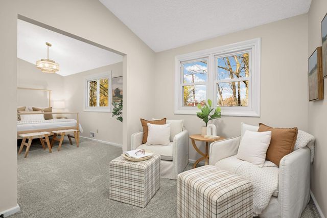 783 Berwood Avenue, Vadnais Heights, MN 55127