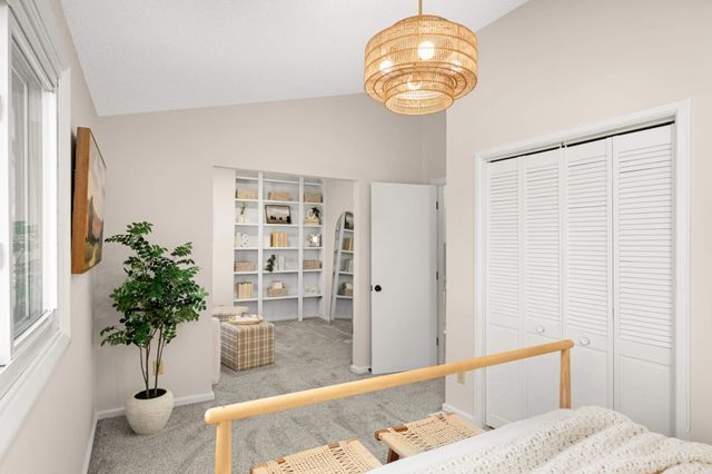 783 Berwood Avenue, Vadnais Heights, MN 55127