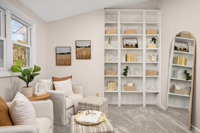 783 Berwood Avenue, Vadnais Heights, MN 55127