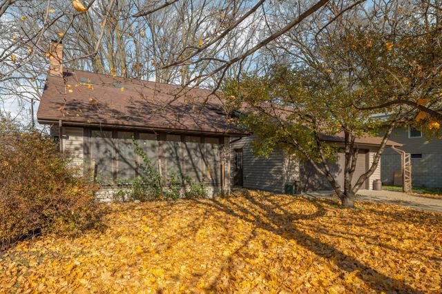 783 Berwood Avenue, Vadnais Heights, MN 55127