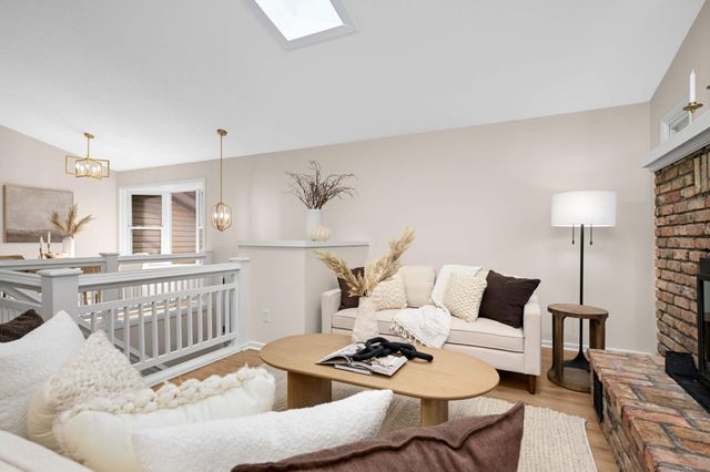 783 Berwood Avenue, Vadnais Heights, MN 55127