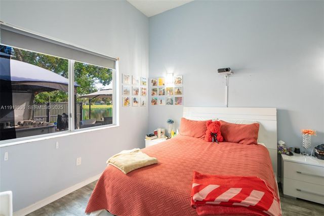 1731 SE 16th Ave, Homestead, FL 33035