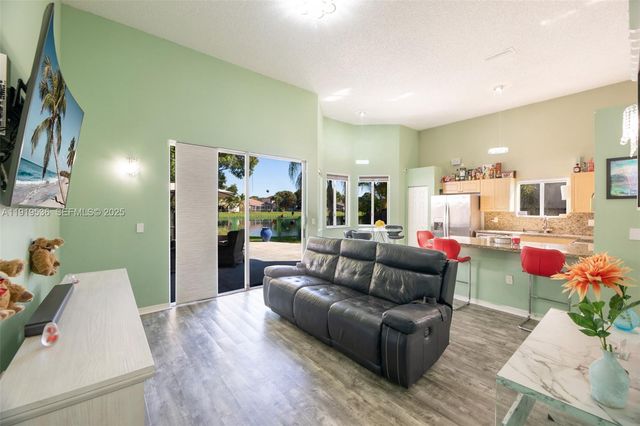 1731 SE 16th Ave, Homestead, FL 33035