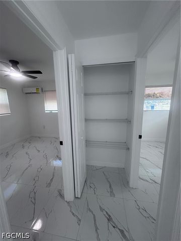 2655 Market ST, Fort Myers, FL 33916