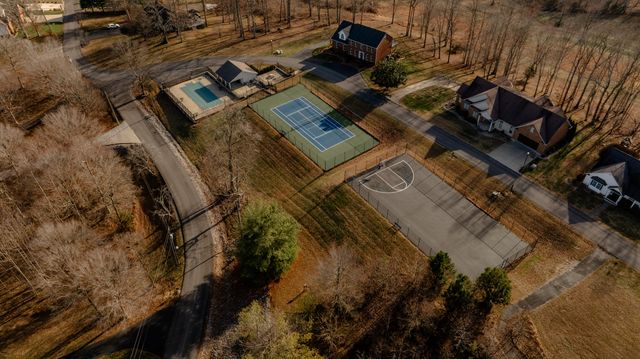 464 Lakeview Drive, Jamestown, KY 42629