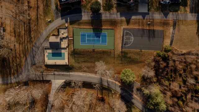 464 Lakeview Drive, Jamestown, KY 42629