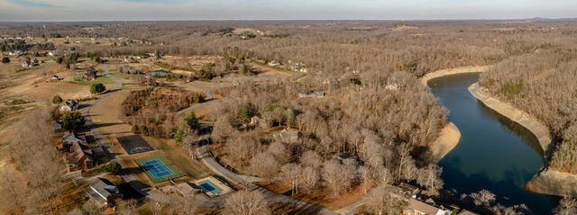 464 Lakeview Drive, Jamestown, KY 42629