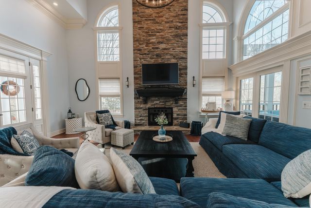 464 Lakeview Drive, Jamestown, KY 42629