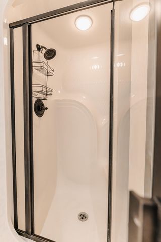 464 Lakeview Drive, Jamestown, KY 42629