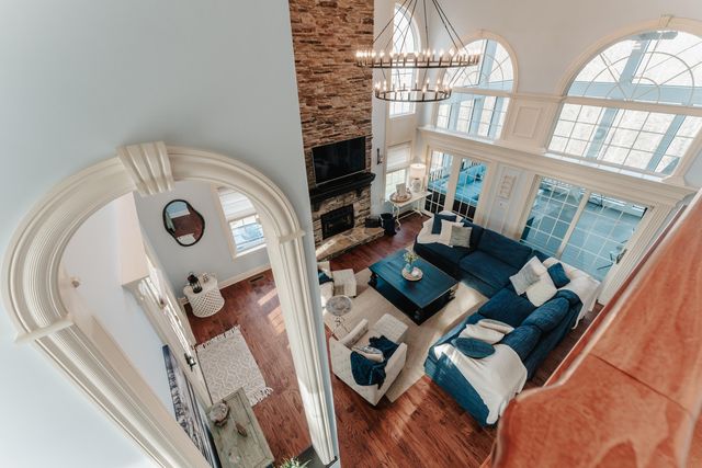 464 Lakeview Drive, Jamestown, KY 42629